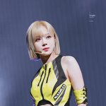 <b>윈터</b> 배꼽진짜 이쁘지 않음?