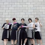 나만 루저<b>러버</b> 치마 좋았냐