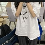 이거 <b>반팔</b> 어디껀지 아는사람