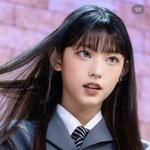 해린 <b>vs</b> <b>민지</b>