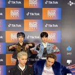 [스키즈] 옛다 아기테이는 모를수도 있을거시다