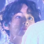 방탄 <b>뷔</b> 눈크기 실감짤