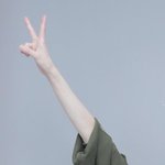 <b>영훈</b> 진짜 하얗다