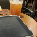 카공왔는데 아이패드 <b>충전</b>안하고옴