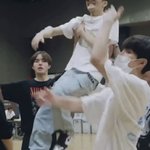 [NCT칠프] 껴<b>드랑</b>이 간지러워서 웃는 거임?