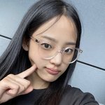 <b>뉴진스민지</b> 약간 잼민쓰분위기 있지 않음?