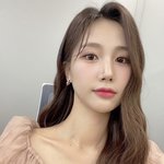 와 진짜 ㅈㄴ이쁨 <b>이분</b>