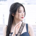 출국하는 예쁜 슈화 보고갈사람
