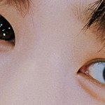 와 남돌이 애굣살 이렇게 진한 거 <b>첨</b> <b>봄</b>