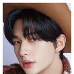 <b>현진</b> 짧머 왜안해