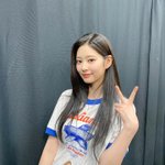 김민주 빨리 <b>음중</b> 그만두고 배우활동만 했으면