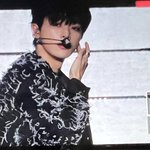 <b>성찬</b> 오늘자 얼굴