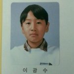수능사진 이게 맞는거냐