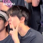 근데 내 이상형 <b>지성</b>이야