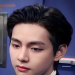 방탄 <b>뷔</b>는 어떻게 이렇게 생겼냐