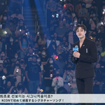 <b>LA콘</b> 방탄 나오지도않았는데 응원봉이.