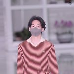 [군대] 김태형 피지컬 머냐 자세도 개좋아<b>진</b>듯