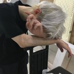 얘는 왜 <b>이런사진</b>을..
