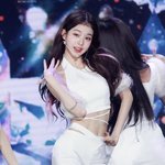 [장원영] 장원영 잔머리 스위티<b>뱅</b>
