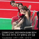 [모두드루와] 아이<b>돌중</b>에 설윤보다 목긴사람 있음?