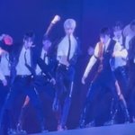 [NCT칠프] 태용이 <b>셔츠</b> 짧네