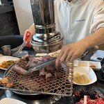 고기 굽는 <b>남쟈</b>
