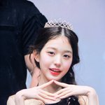 아니 장원영 왜이렇게 이쁘냐고