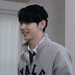 [모두드루와] 돌판 눈웃음 탑은 조이랑 <b>수빈</b>인듯