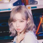 시선<b>강탈</b> 눈에 띄는 아이돌