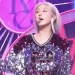 [<b>김가을</b>] 가을 다리 왜케 얇음?