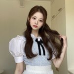 <b>설윤</b>은 걍 사람안같음