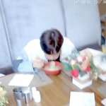 현재는 생얼도 잘생김