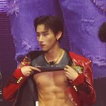 [몬스타<b>엑스</b>] 창균이 복근………