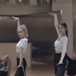 너네 워너비 몸매는 뭐임