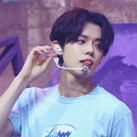 투바투 연준 글 <b>쓰</b>닌데