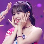 아이브 몸매 탑은 <b>유진</b>인것같음