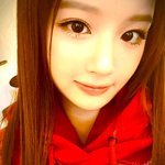 아이돌 사진 노랗게 보정하는 <b>취미</b> 생김