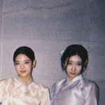 <b>채령</b> <b>이</b> 사진 왤케 무섭게 나왔냐 ㅋㅋㅋ