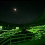 <b>주경기장</b> 3층 채웠으면 위에서 찍지