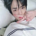 <b>영훈</b> 진짜 이정도로 핑크일수가 있냐