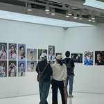 와 <b>나연</b> 팬이 한 전시회 다녀감