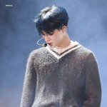 [NCT드림] 난 젠<b>오</b> 그 검은 의상 보다 왜 이 니트 입은게