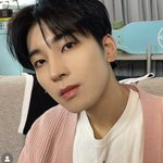 [세븐틴] 이거 원우 사진 <b>언제</b>인지 아는사람!