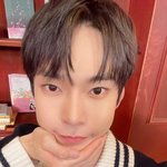 도영 셀카 너무 <b>항마력</b> 딸려