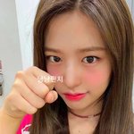 <b>아이브</b><b>팬</b>들아 앨범하나살까하는데