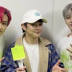 [NCT드림] 갑자기 형광믐까스가 <b>마법</b>봉으로 보임