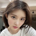 가을이랑 <b>예인</b> 닮지 않음?