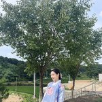 아니 이 <b>한복</b> 색깔 ㅈㄴ이쁘네