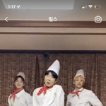 <b>아이돌이</b> 얼굴이 작긴하구나..