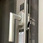 지인<b>창문</b> 어케 닫음? ㅠㅠ